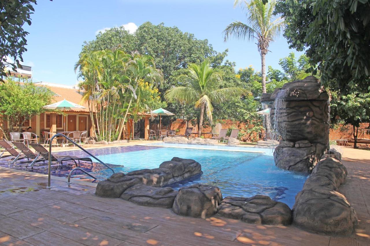 Faruk Inn